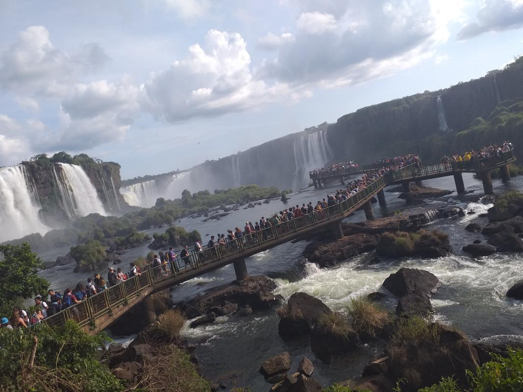 Better World For Boys And Girls (Perú)