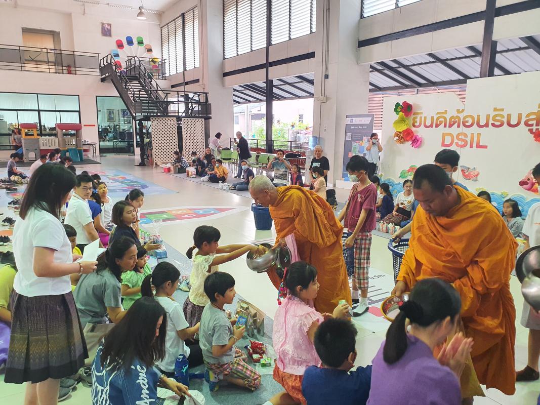 Organize Activity - Offer food to the monk