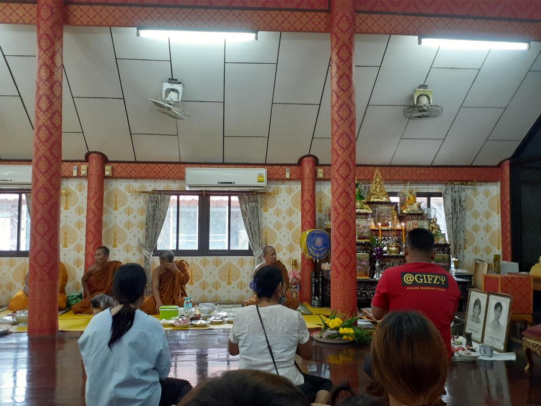 ทำบุญครบรอบวันตายปู่กับย่า