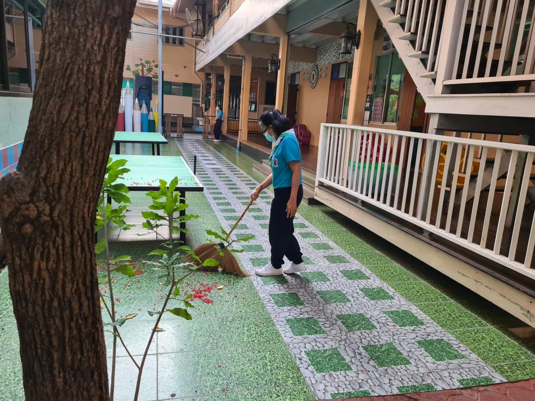 บำเพญประโยชน์ 