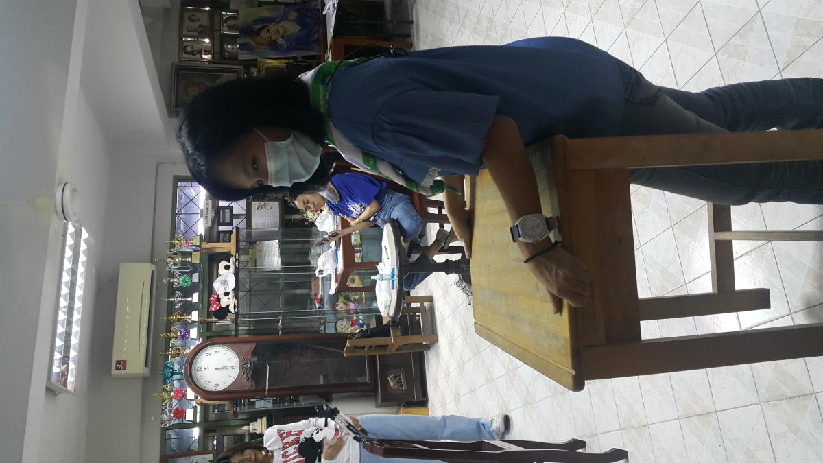 จิตอาสาช่วยเก็บของ