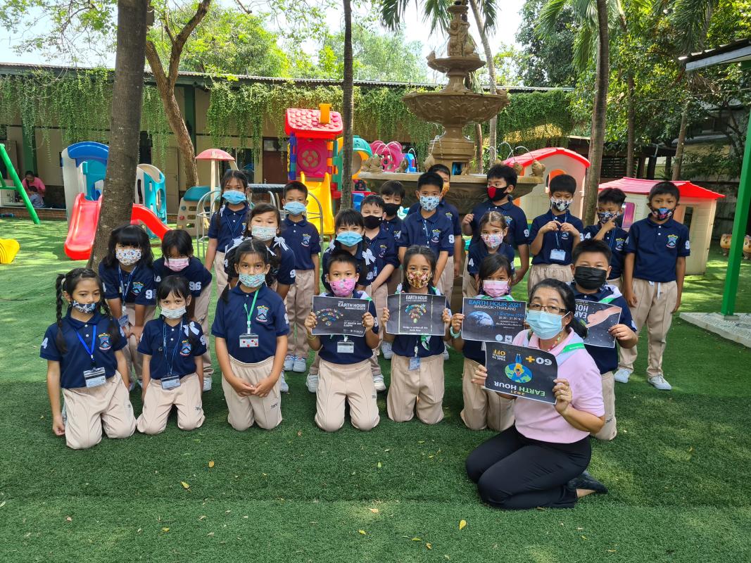 จิตอาสา ช่วยงานประชาสัมพันธ์ 