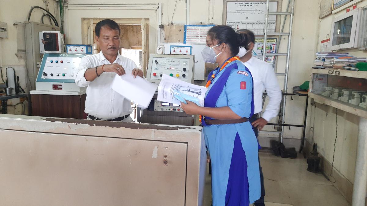 Mask distribution and covid awareness 