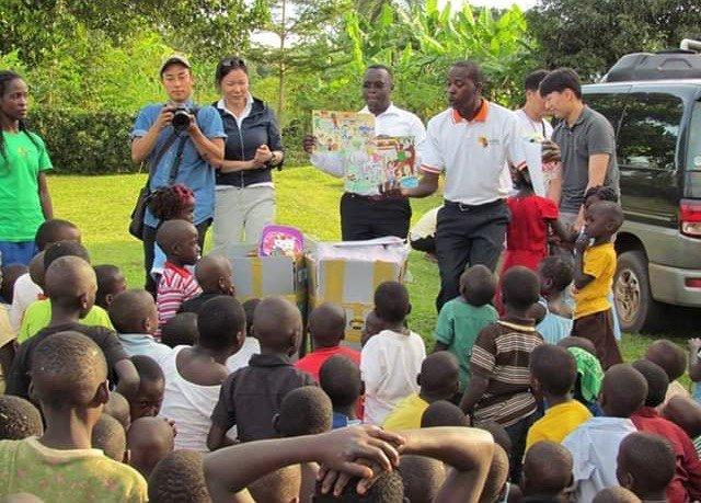 Scouts cooperative community helping Orphans