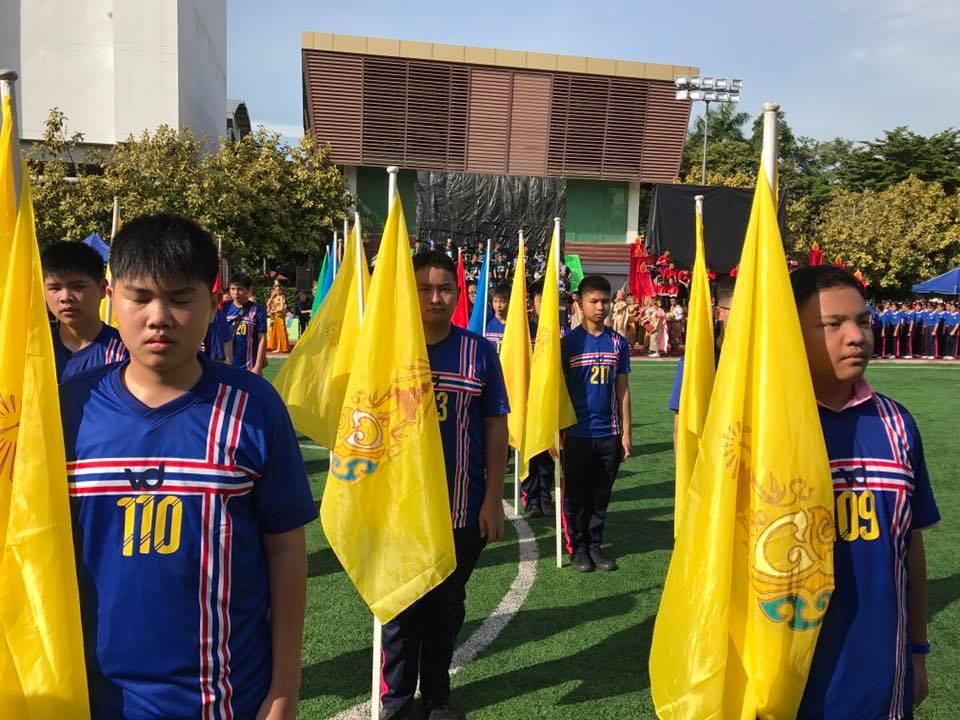รณรงค์การรักษาสุขภาพ งานกีฬาสีโรงเรียนสาธิตมหาวิทยาลัยราชภัฎสวนสุนันทา