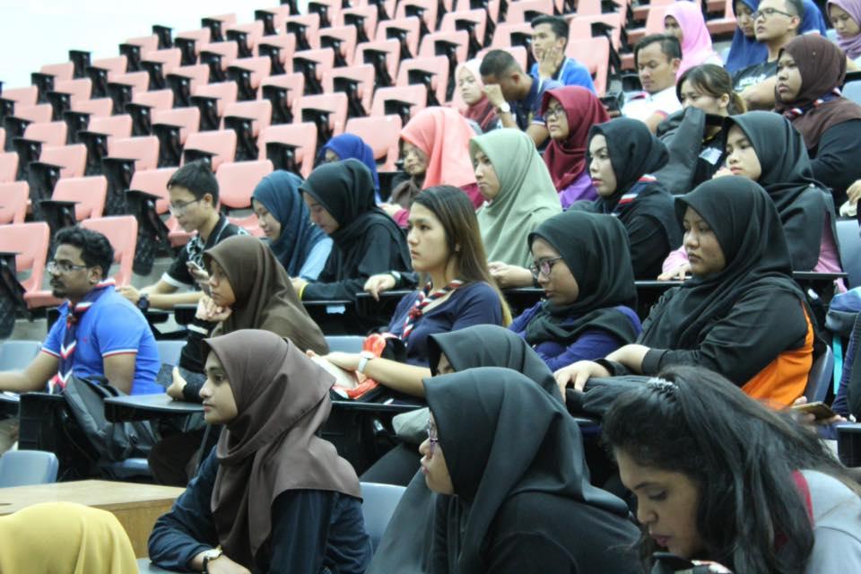 perjumpaan minggu pertama, level 200 sidang 2017/2018