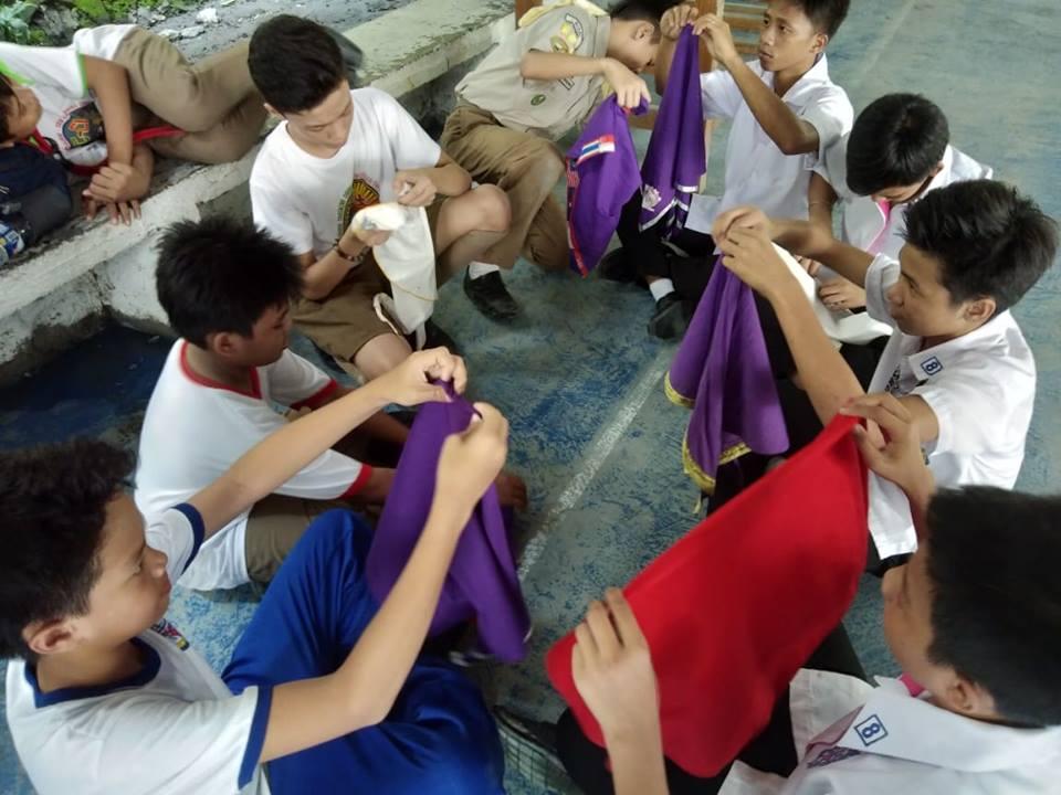 Celebrating the World Scout Scarf Day ! 