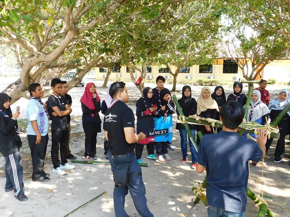 KURSUS PIONEERING DAN IKATAN 