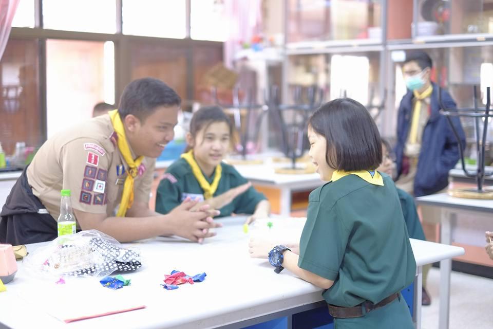 กิจกรรมบูรณาการความรู้และรายได้เพื่อน้องครั้งที่9