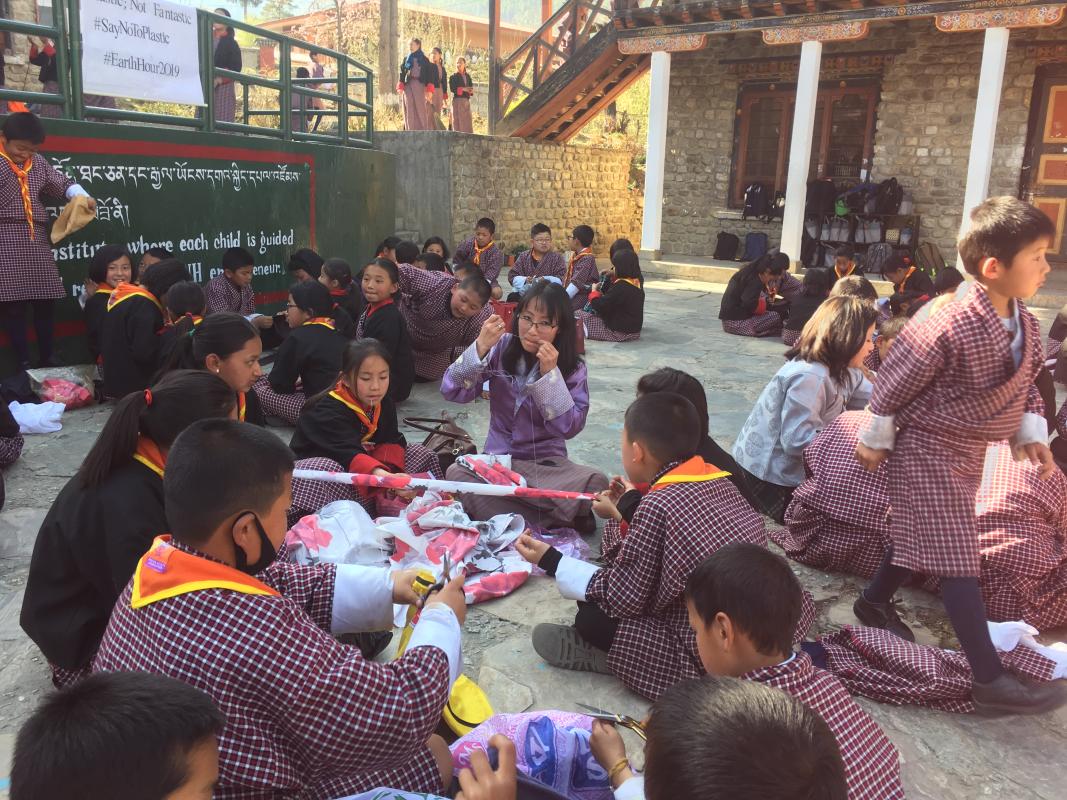 No Plastics (To observe the World EarthHour 2019)