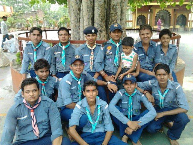 service at trilokpur tample