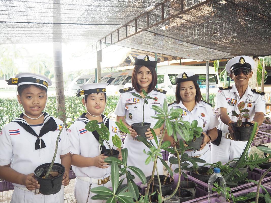 ปลูกต้นไม่อนุรักษ์สิ่งแวดล้อม #Connect2Earth #Mop_Thailand