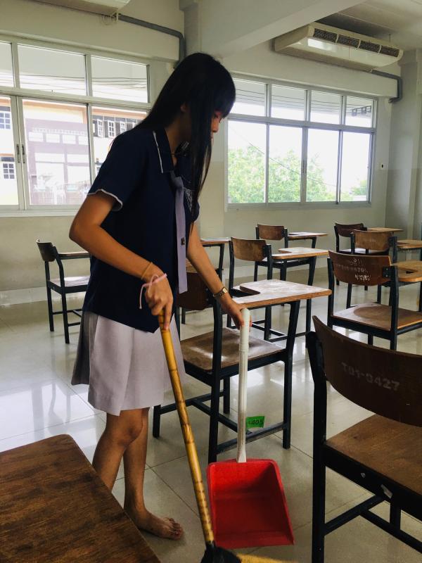 ทำความสะอาดห้องเรียน