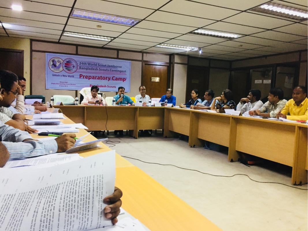 বাংলাদেশ স্কাউটস , ঢাকা মেট্রোপলিটনের "নিজাম হল" এ নির্বাহী কমিটির ১৩৫ তম সভা.