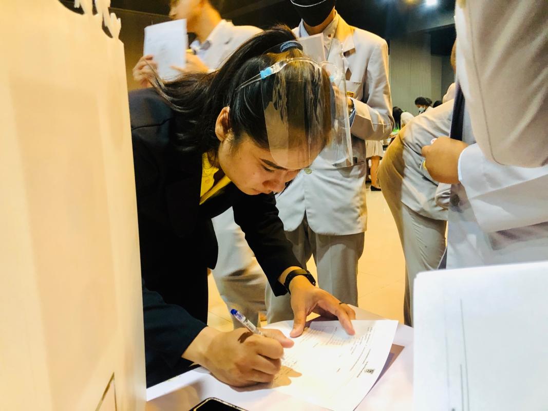 เข้าร่วมประเมินกิจกรรมนวัตกรรมธุรกิจ