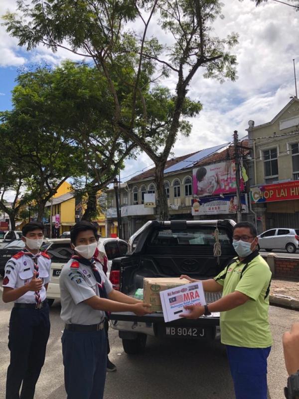 Pahang Rovers Fight Against Covid19;Introduction To Help Malaysian Frontliner