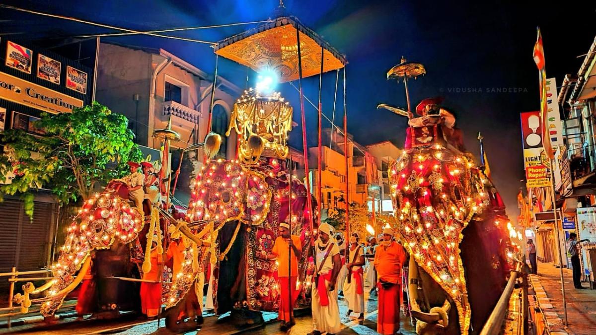 Kandy Esala Perahara 2020