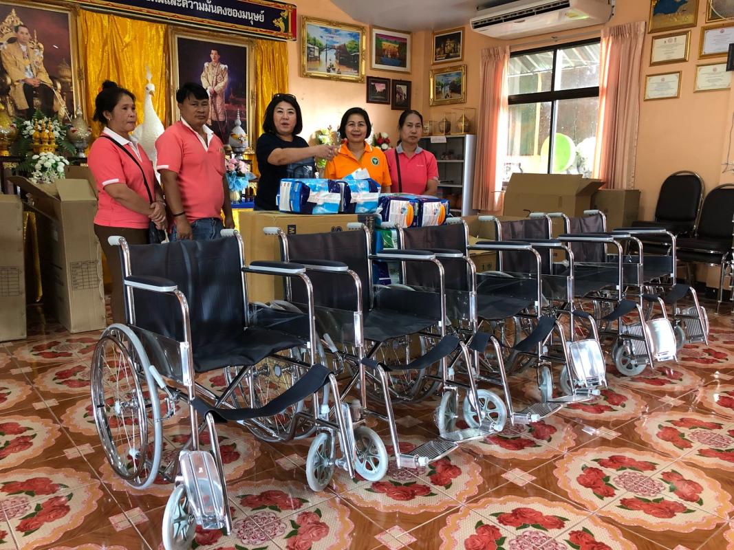 บริจาควีลแชร์ให้โรงเรรยนผู้สูงอายุที่เทศบาลตำบลไทรโยค
