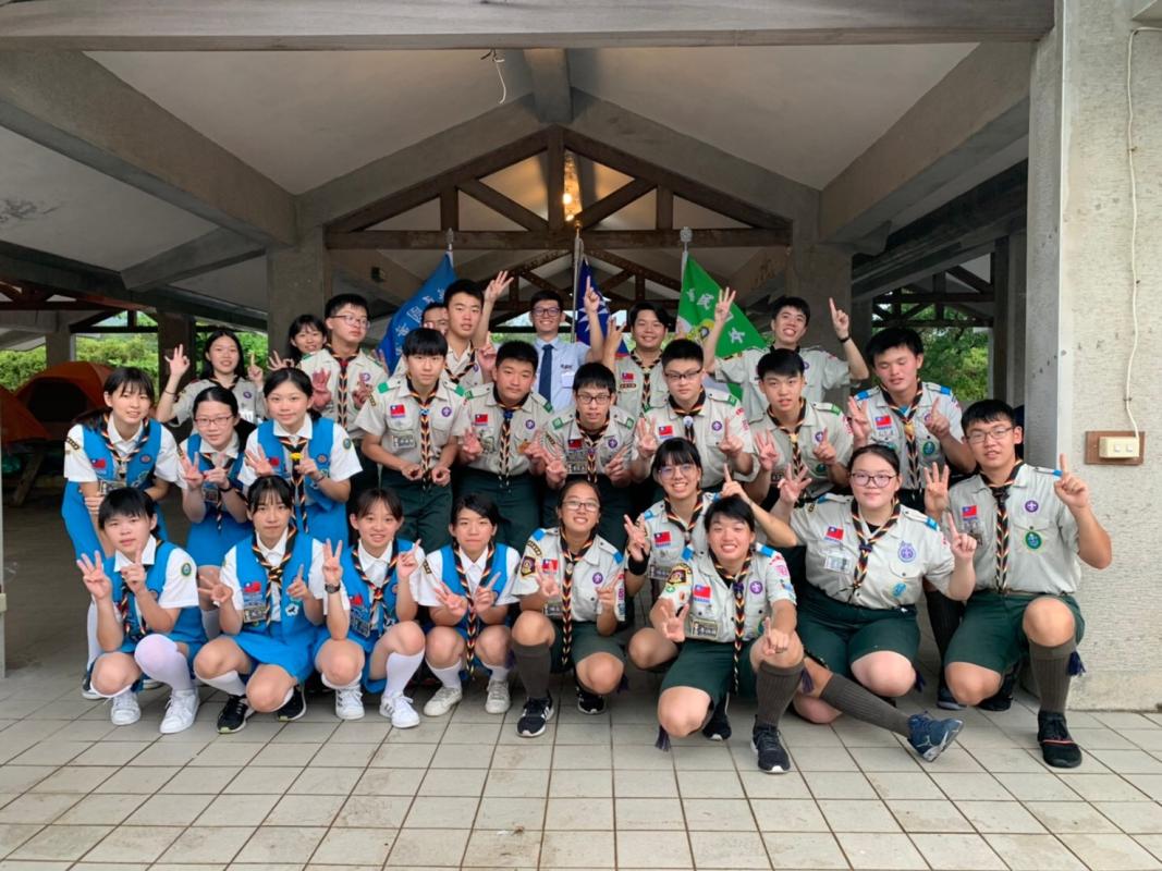 明湖國中光明複式童軍團白浪營淨灘行動