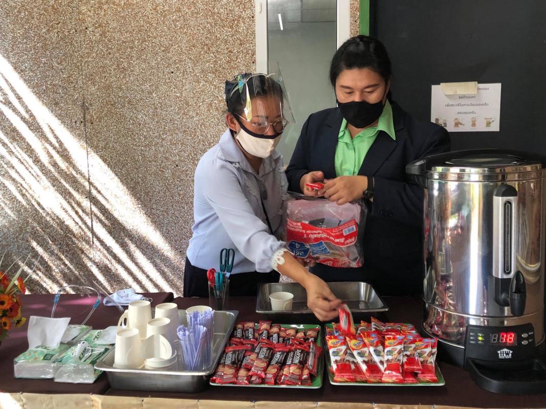 การจัดอาหารว่างและเครื่องดื่ม