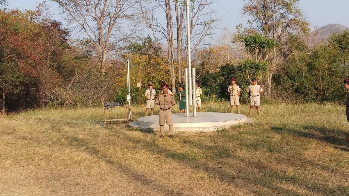 ผู้อำนวยการฝึกกล่าวเปิดการเข้าค่ายพักแรม