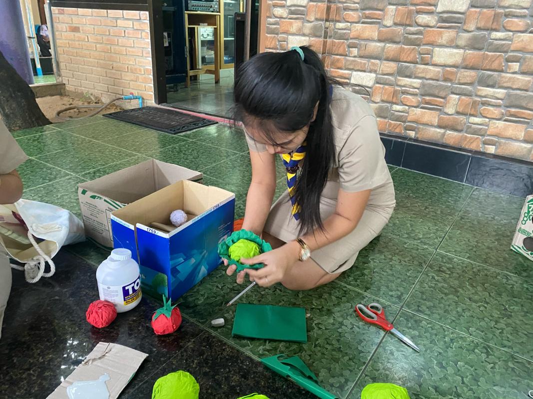 จิตอาสาทำสื่อการสอน