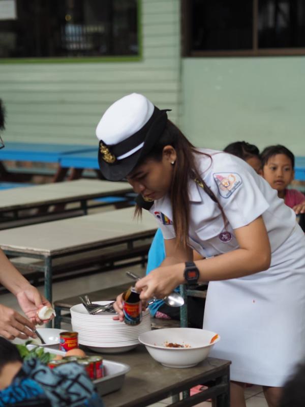 จิตอาสา ทำอาหารค่ายลูกเสือ