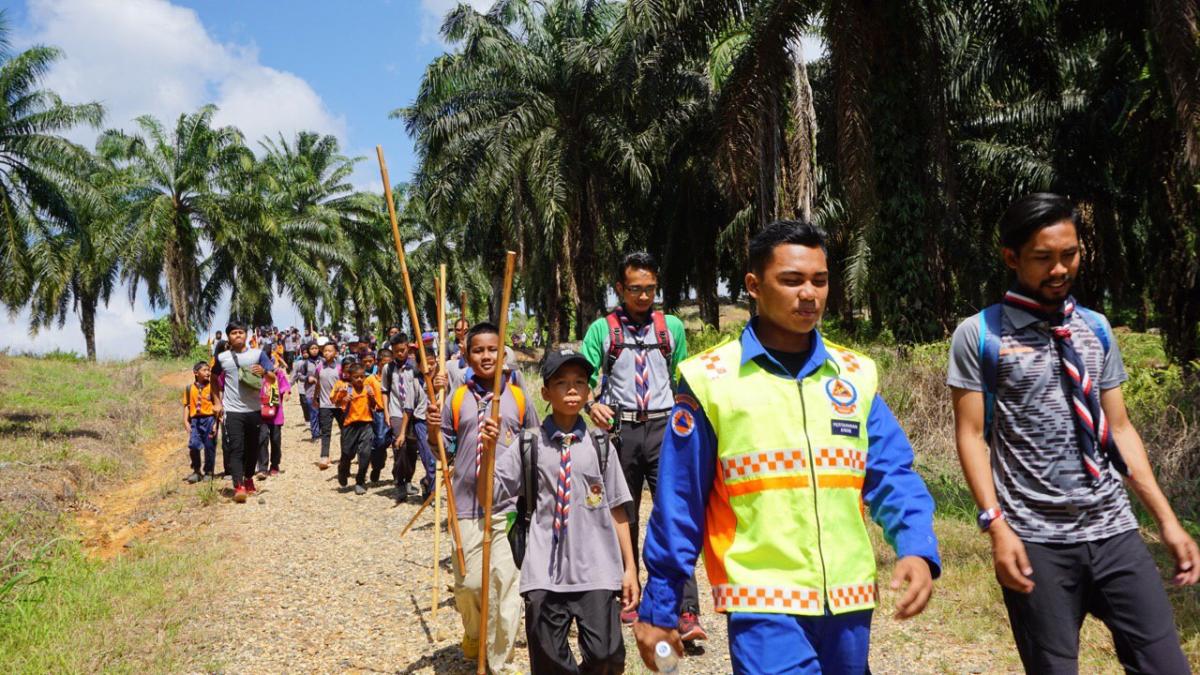 Pendakian Bukit Felda Sahabat View Sempena Program Keamanan Pengakap Sejahtera