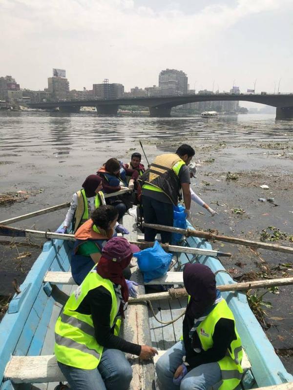 حملة تنظيف النيل clean shores