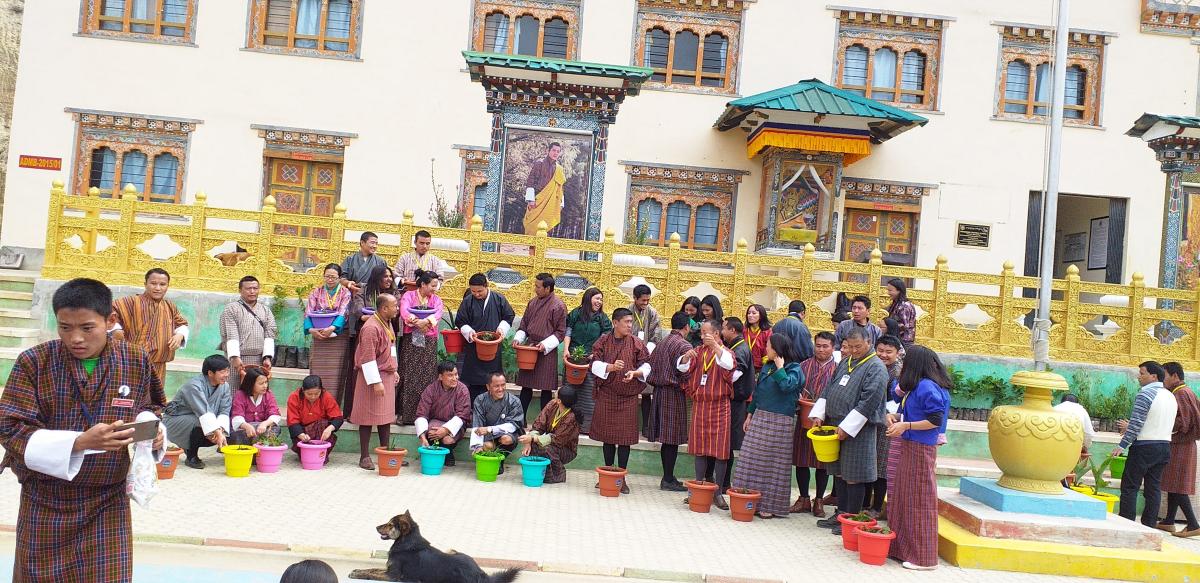 Adoption of flower to ensure the safety of environment on World Environment Day