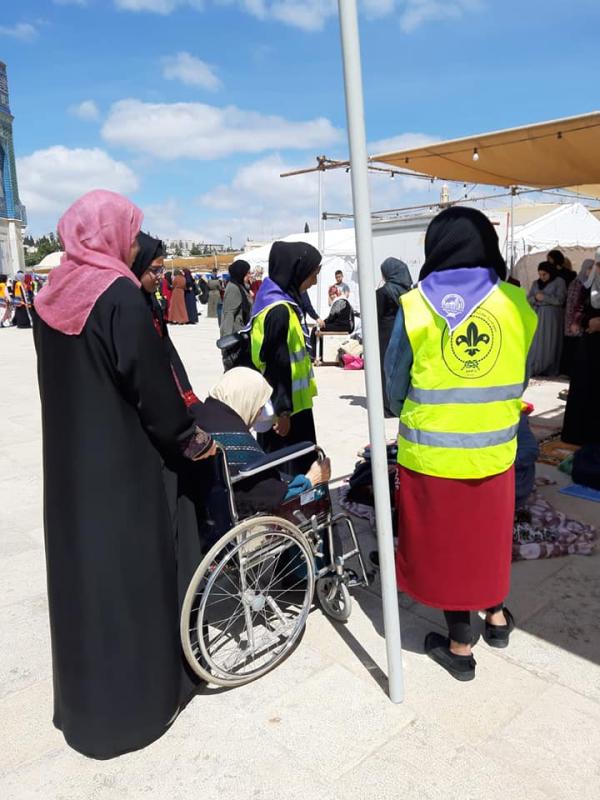 خدمة الصائمين في المسجد الاقصى