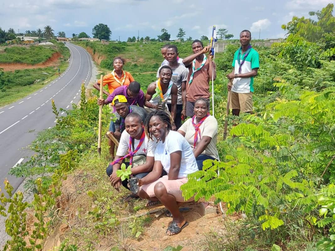 Celebrating World Environnent Day planting 300 trees 