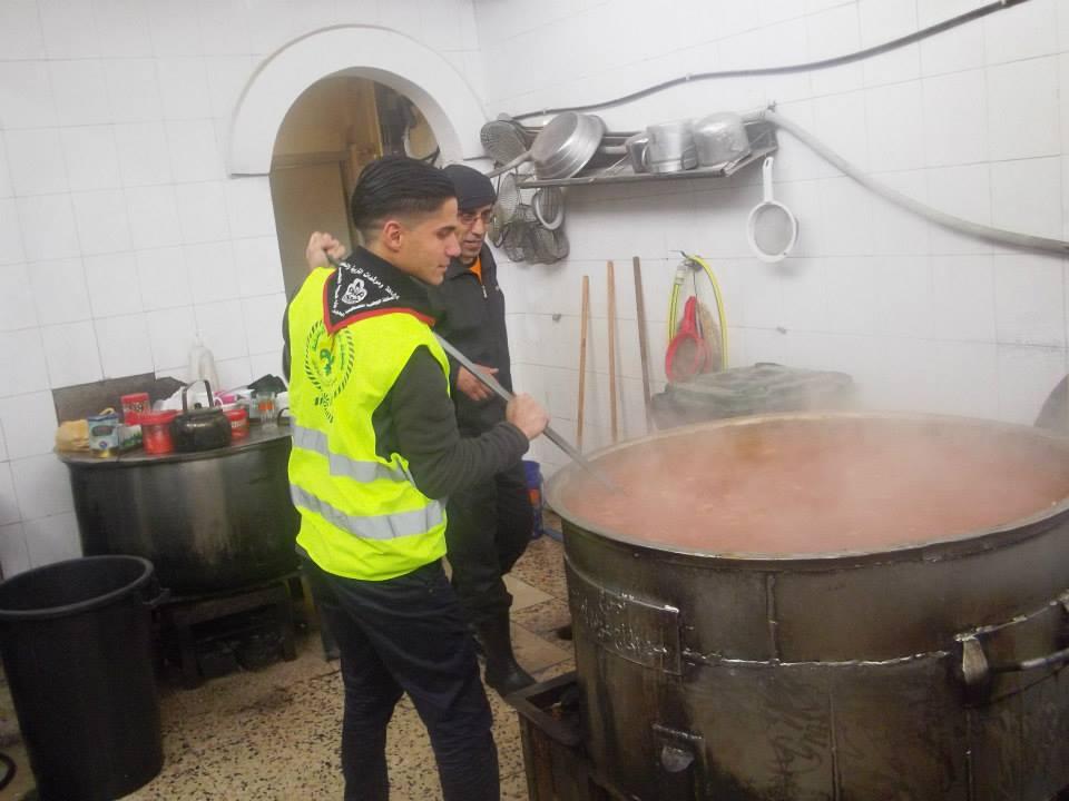 Hebron Scout Group is volunteering in a long term program at Al-Ibrahimi Hospice for feeding the needy