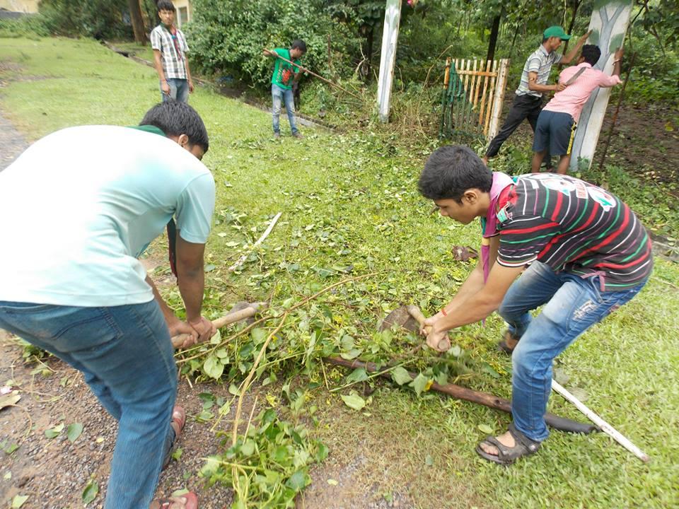 special cleanliness drive to make dream fulfill by Mahatma gandhi