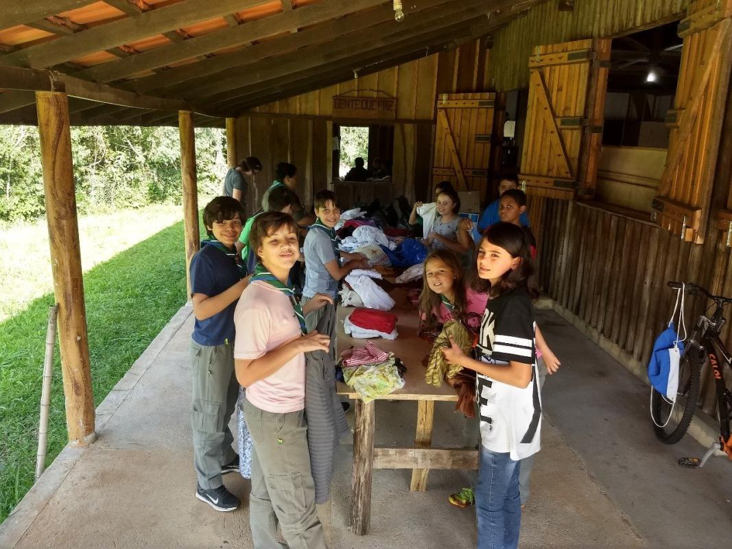 Projeto de Arrecadação de Roupas e Calçados