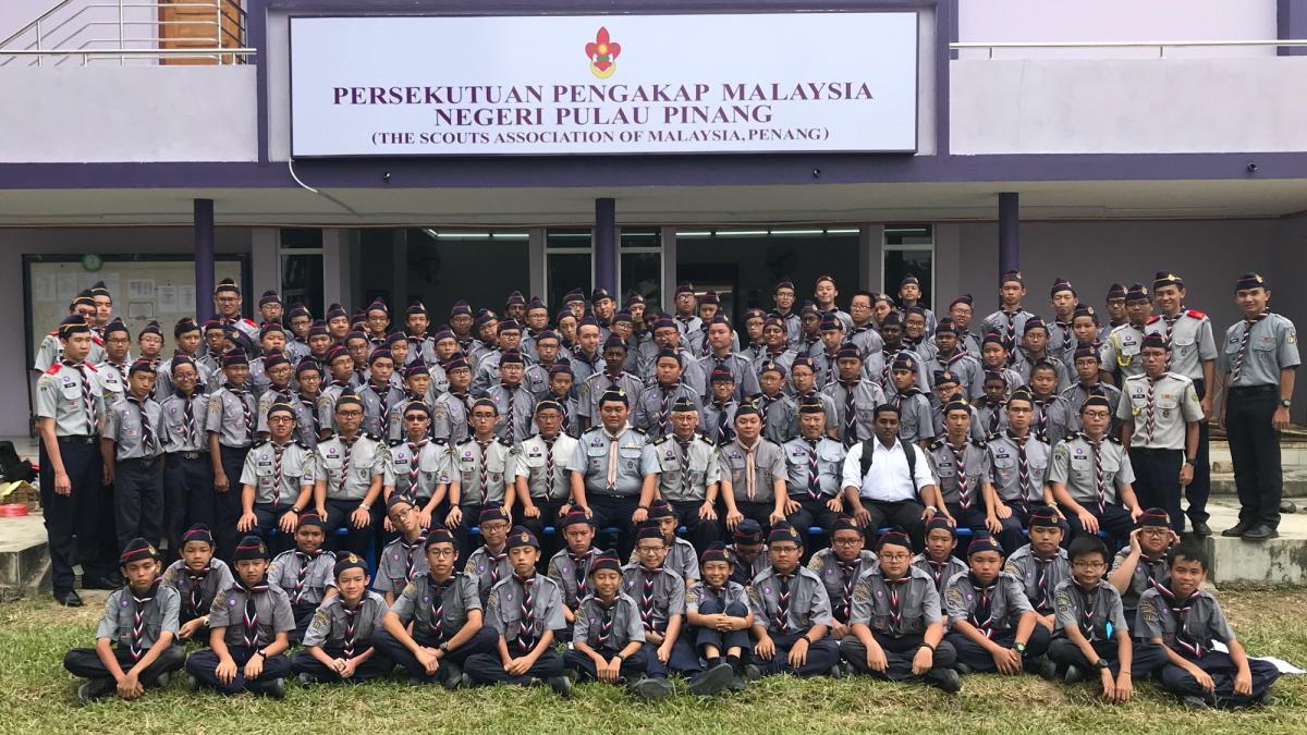 District Usaha & Ahli berkhemah Kem