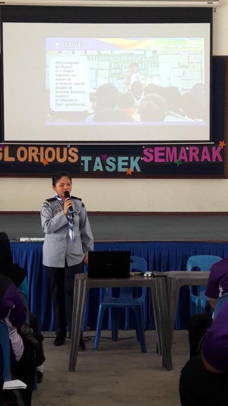 Taklimat MOP Oleh koordinater Johor Bahru.Tan Kuan Tee dari SJK(C)Foon Yew1