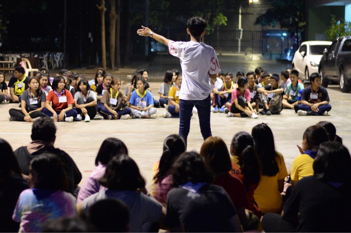 เป็นวิทยากรในกิจกรรมค่ายเขียวเหลืองสัมพันธ์