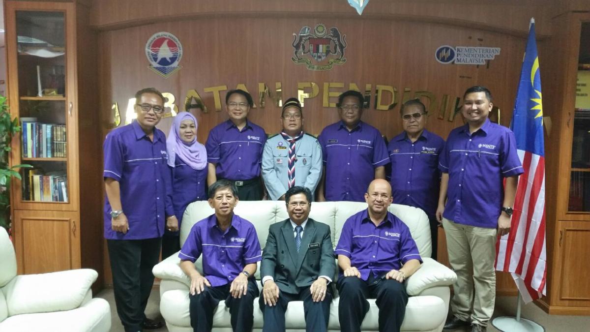 KUNJUNG HORMAT KE JABATAN PENDIDIKAN WP LABUAN