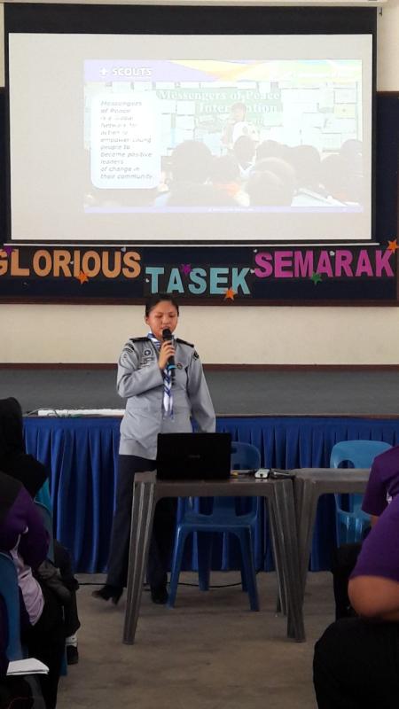 Taklimat MOP oleh koordinator MOP Johor Bahru, Tan Kuan Tee dari SJK(C)Foon Yew 1