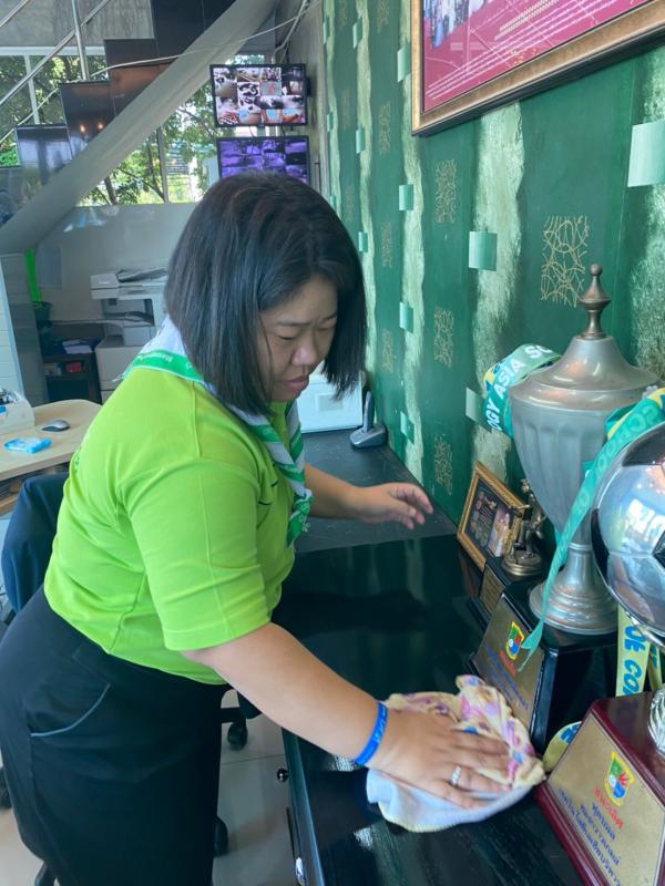ทำความสะอาดปกกันโควิค-19