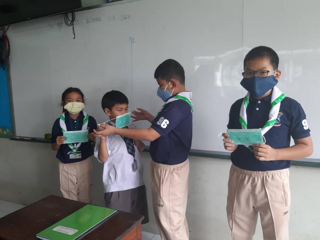 การสวมหน้ากากอนามัยเพื่อป้องกันฝุ่นละอองPM2.5