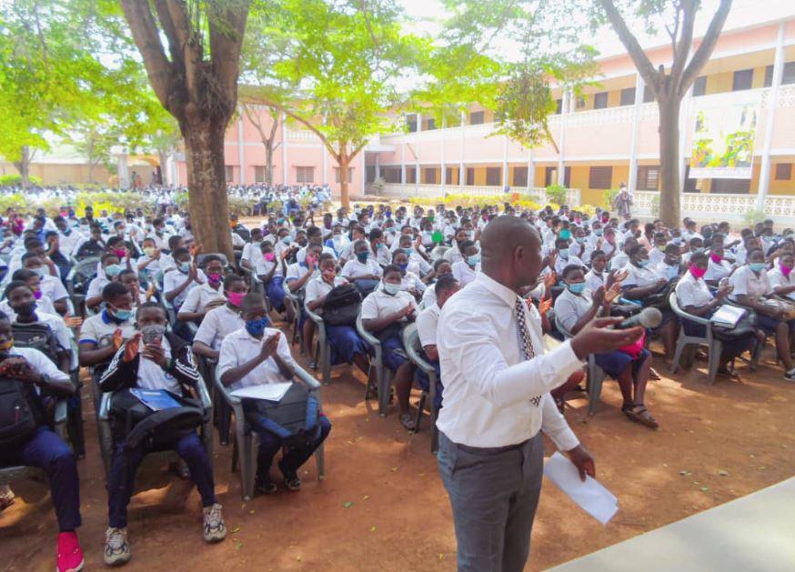 Conférence sur le Scoutisme et la procession des actes d'état-civil au Togo