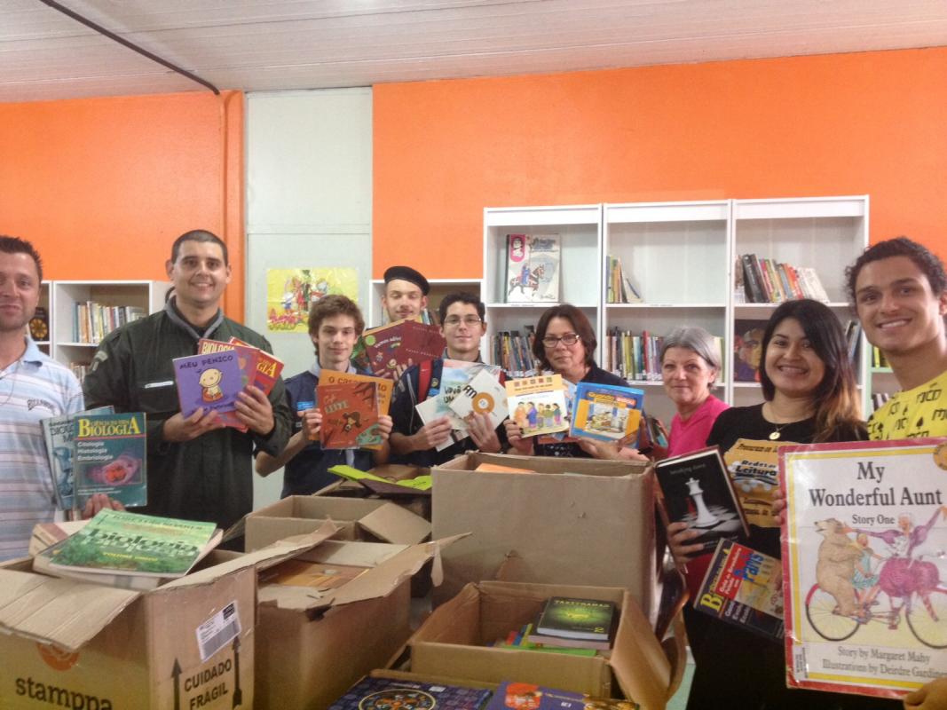 Livros para Todos (Books for All - Messengers of Peace)