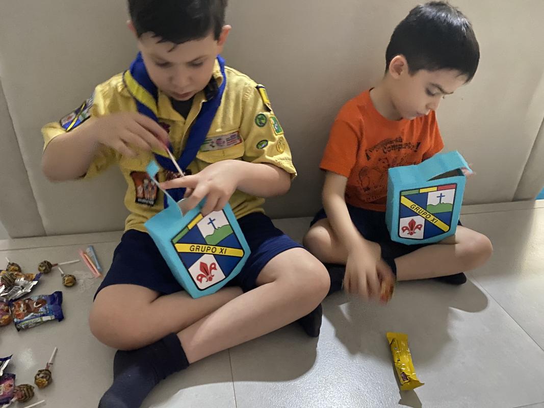 COMPARTIENDO LA FELICIDAD DESDE CASA