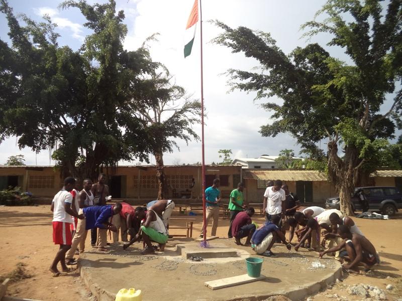 Rehabilitation of defective masts in public schools!