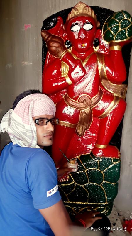 God statue painting
