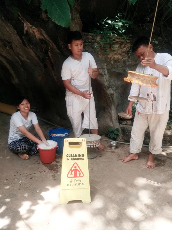 ทำบุญ/ทำความสะอาด ณ วัดถ้ำวัวแดง