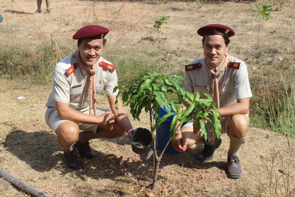 ลูกเสือจิตอาสาปลูกป่าพัฒนาโรงเรียน