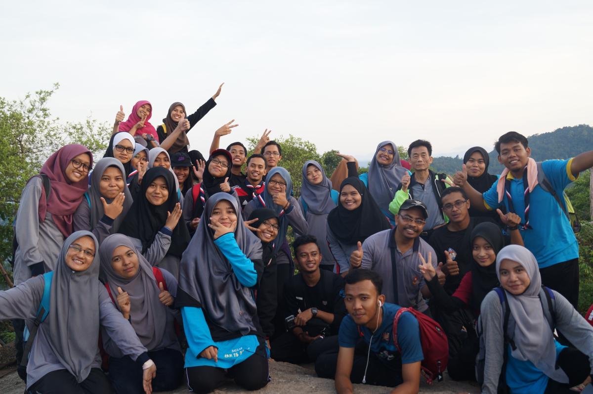 Hiking Bukit Broga